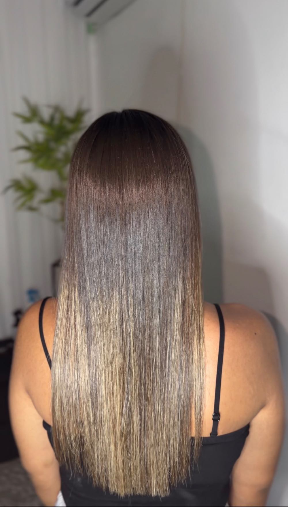 החלקות אורגניות ושיקום השיער